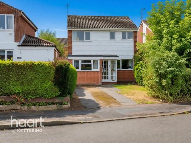 House for sale in Stanford On Avon, Leicestershire