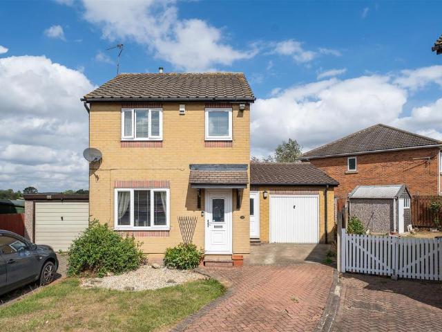 House for sale in Laughton Common, Dinnington