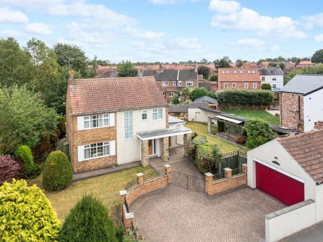 House for sale in Riccall