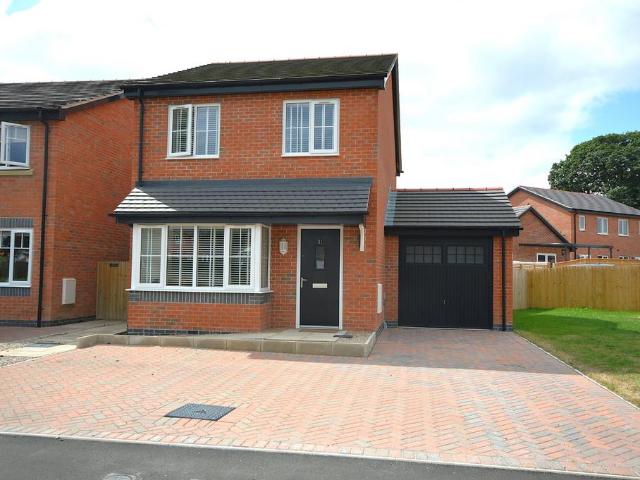 House for sale in Sarn, Wales