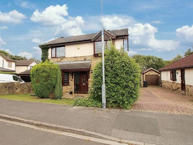 House for sale in Hoyland, Barnsley