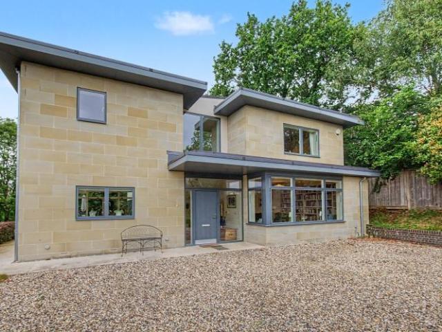House for sale in Henwood, Dromore