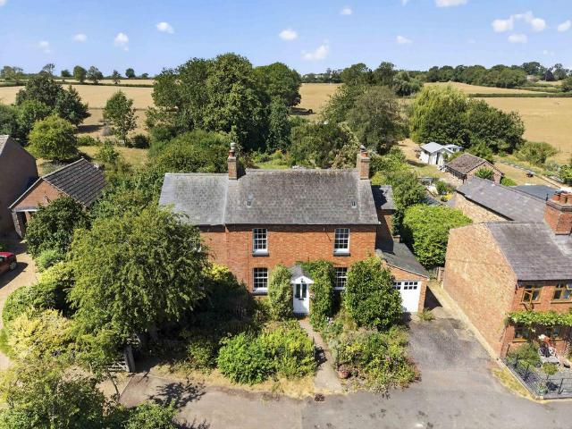 House for sale in Broadwell, New Bilton