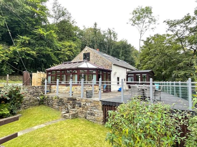 House for sale in Worrall, South Yorkshire