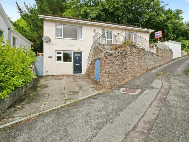House for sale in Tresillian, Cornwall