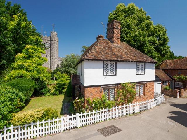 House for sale in Old Wives Lees, Bridgefield