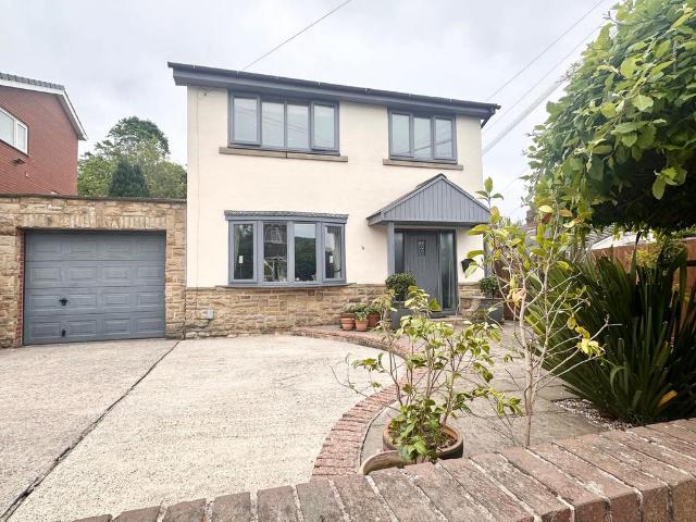 House for sale in City Fields, West Yorkshire