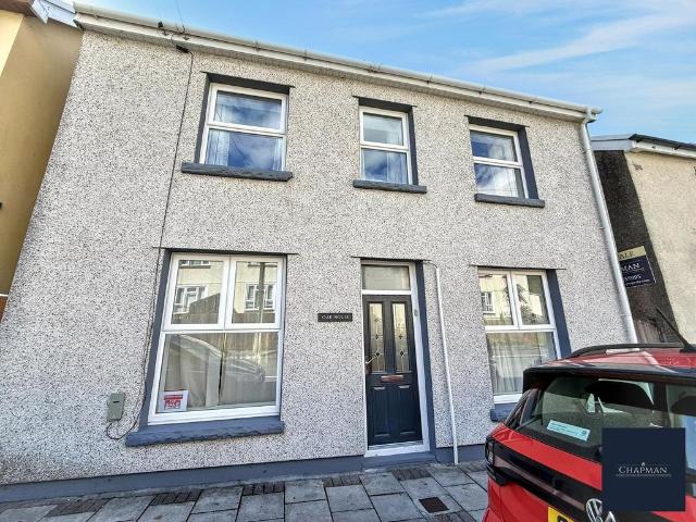 House for sale in Llwynypia, Wales