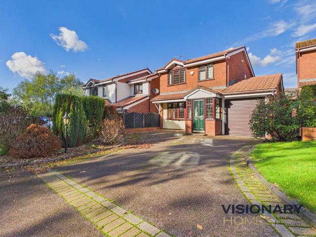 House for sale in Two Gates, Tamworth