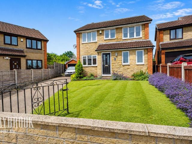 House for sale in Barugh Green, Barnsley