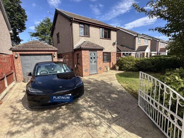 House for sale in Whitby, Rossmore
