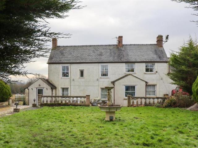 House for sale in Black Bourton, Oxfordshire