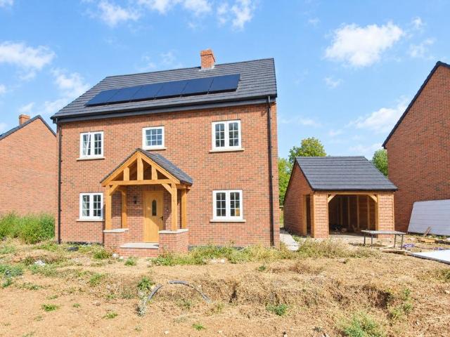 House for sale in Milton Common, South Oxfordshire