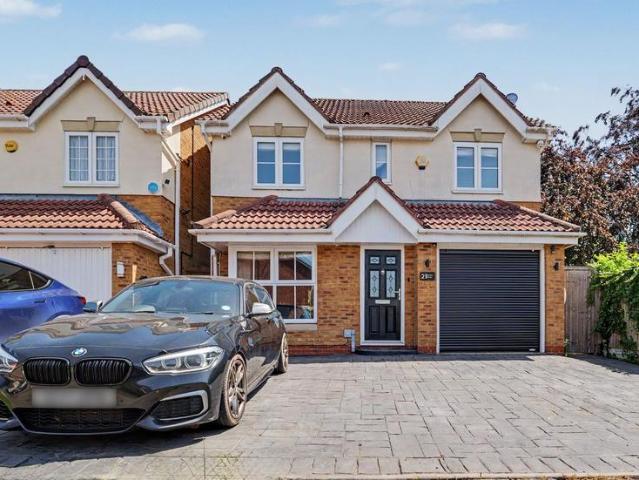 House for sale in Potters Green, West Midlands