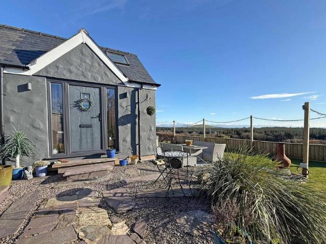 House for sale in Llanystumdwy, Llanaelhaearn