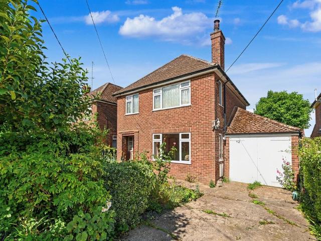 House for sale in Pitstone