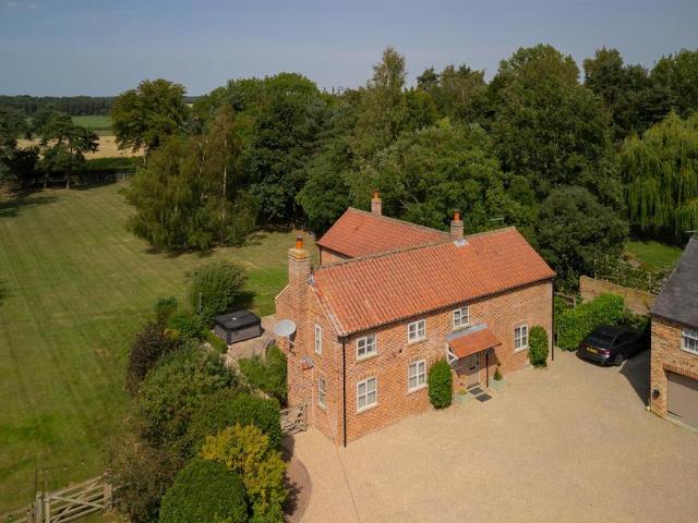House for sale in Escrick, North Yorkshire