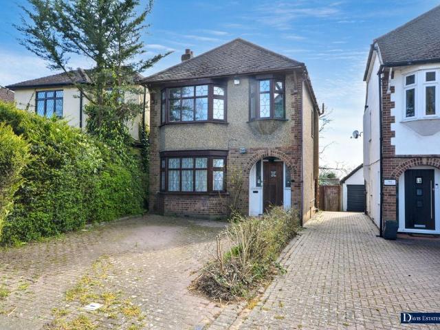 House for sale in Harold Wood, Greater London