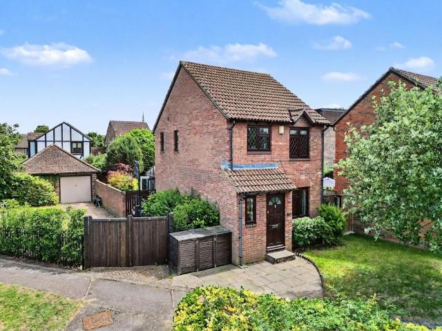 House for sale in Blackhills, Surrey