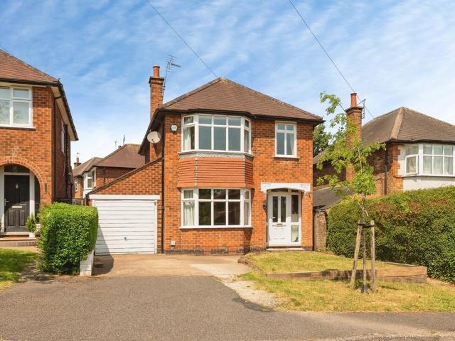 House for sale in Compton Acres, Barton In Fabis