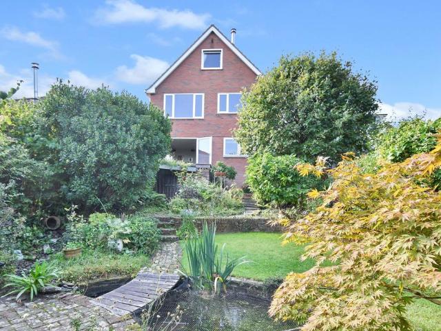 House for sale in The Bridge, Kent