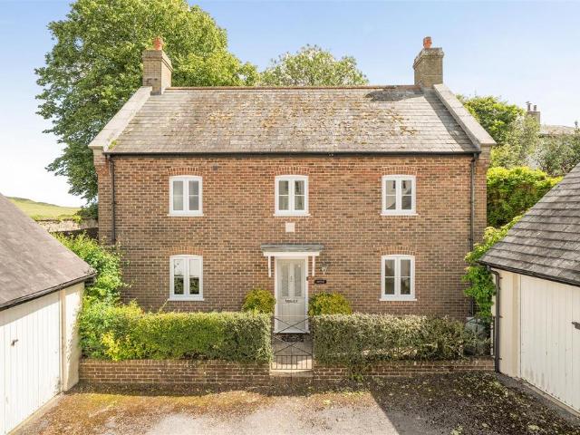 House for sale in Charmouth