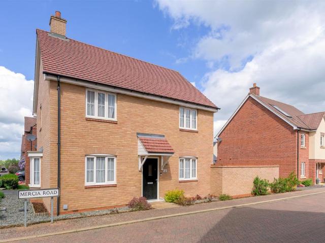House for sale in Desborough, North Northamptonshire