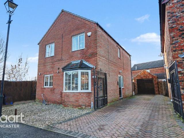 House for sale in Fishlake, Doncaster