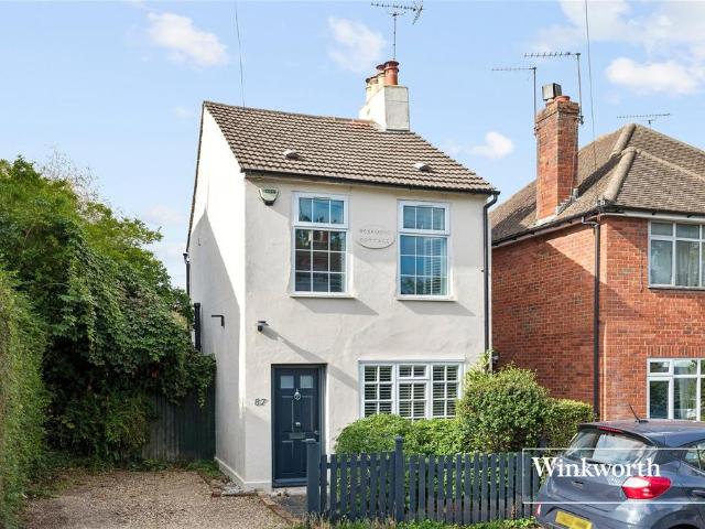 House for sale in London Borough of Barnet, Greater London