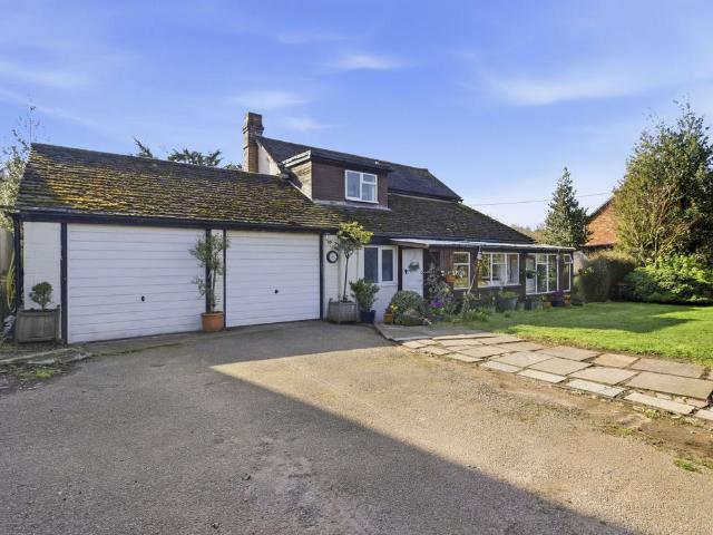 House for sale in Bromesberrow Heath, Bromsberrow Heath