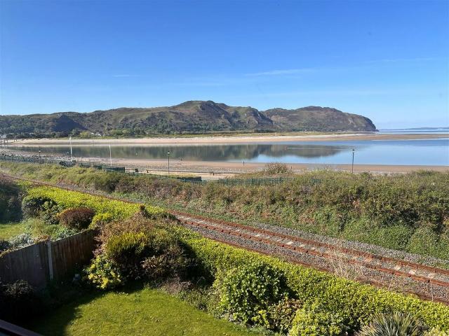 House for sale in Deganwy, Conwy