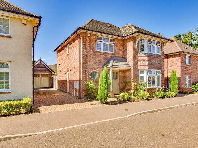 House for sale in Duton Hill, Essex