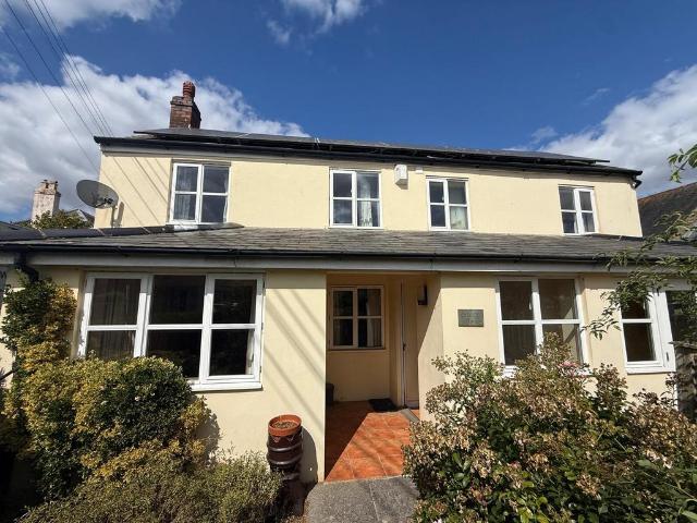 House for sale in Colcombe, Budlake