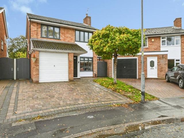 House for sale in Chapelford