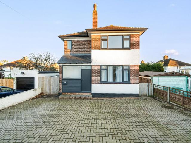 House for sale in Petts Wood, Greater London