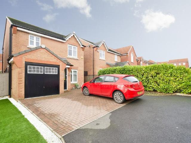 House for sale in Ardsley, South Yorkshire