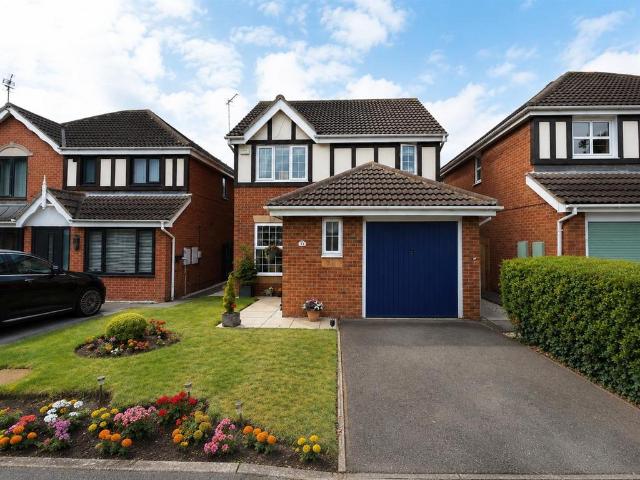 House for sale in Skellow, Doncaster