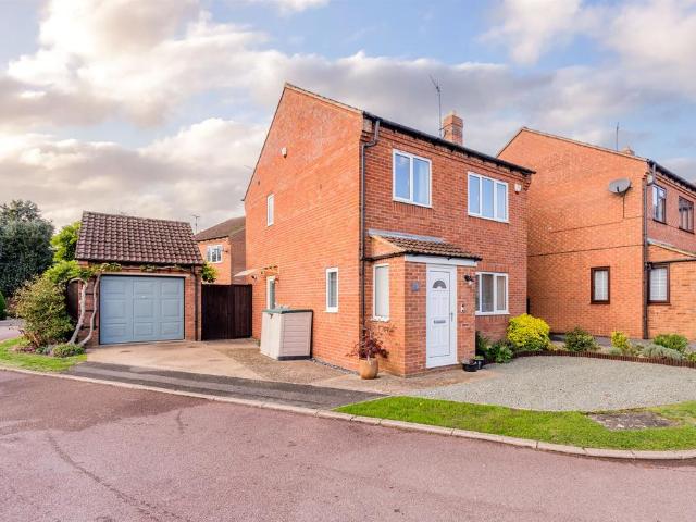 House for sale in Desborough, North Northamptonshire