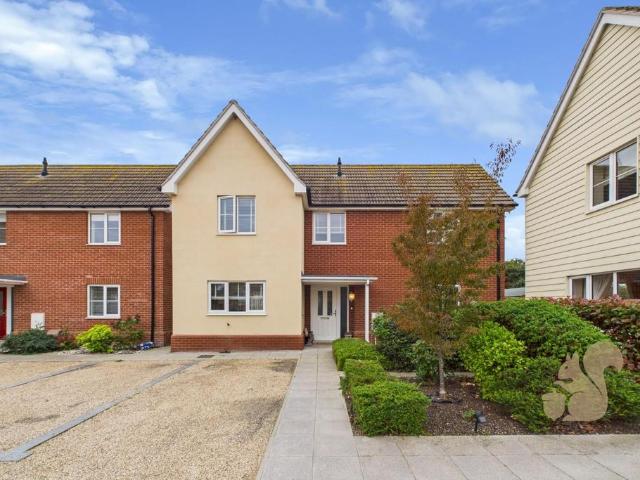 House for sale in Elmstead, Dale Hill
