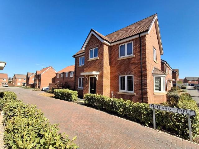 House for sale in Elsea Park, Barholm