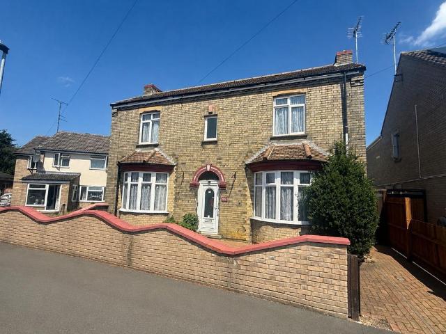 House for sale in Peterborough