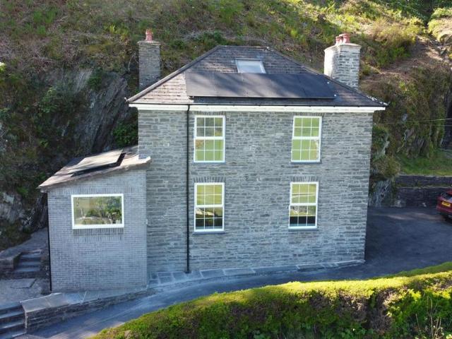 House for sale in Clarach, Wales