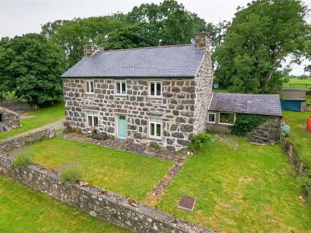 House for sale in Llanystumdwy, Criccieth