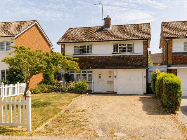 House for sale in Glynde, West Sussex