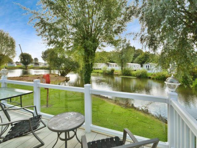 House for sale in Fossebridge, Gloucestershire