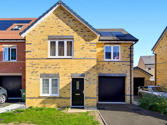 House for sale in Micklefields, Wakefield