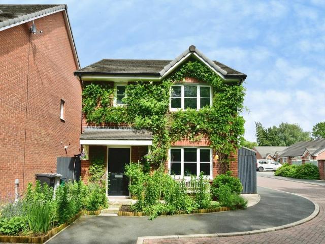 House for sale in The Stables, Alsager