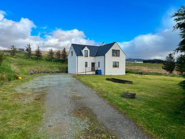 House for sale in Kilmuir, Scotland