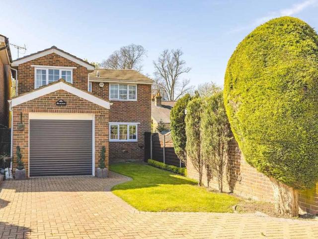 House for sale in Datchet, Myrke