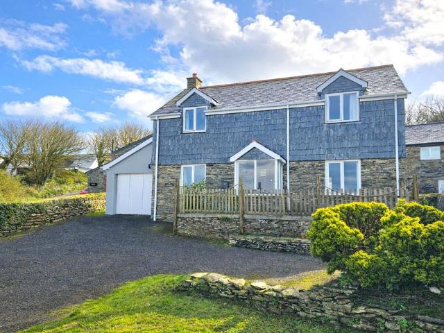 House for sale in Tintagel, Cornwall